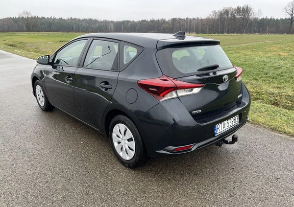 Toyota Auris cena 54200 przebieg: 97551, rok produkcji 2016 z Niemodlin małe 137